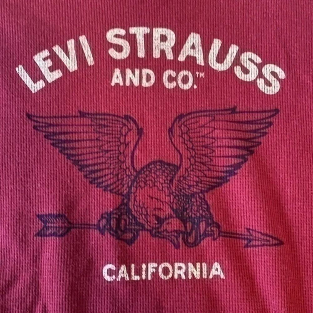 Levi’s Red Eagle Graphic Long Sleeve Shirt Size XL California
